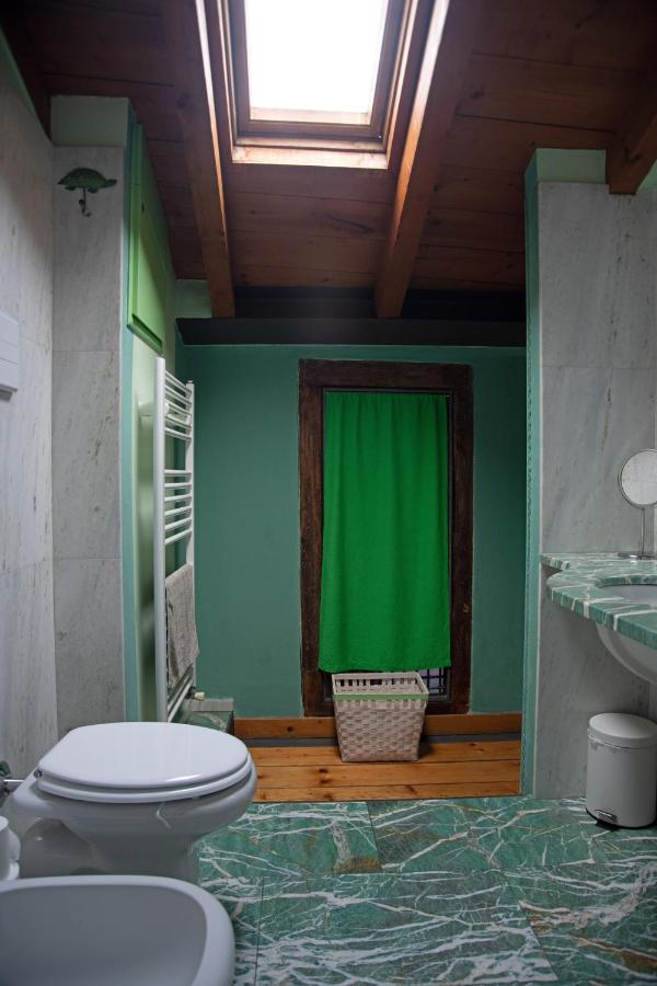 Apartamento Casa Dolce Casa Alzaia Grande Milán Exterior foto